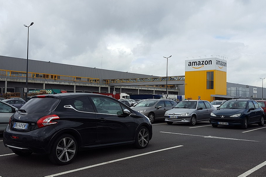 rapportsdeforce's tweet photo. 🔴 Exclu Rapports de force : 

Comment #Amazon a échoué à installer des caméras intelligentes sur ses sites français pour rappeler à l'ordre les employés trop proches les uns des autres :

https://t.co/OwnSmjmccP

@laurentdegousee @cgt_amazon @dan_mdpt https://t.co/4dLNqDTN3y