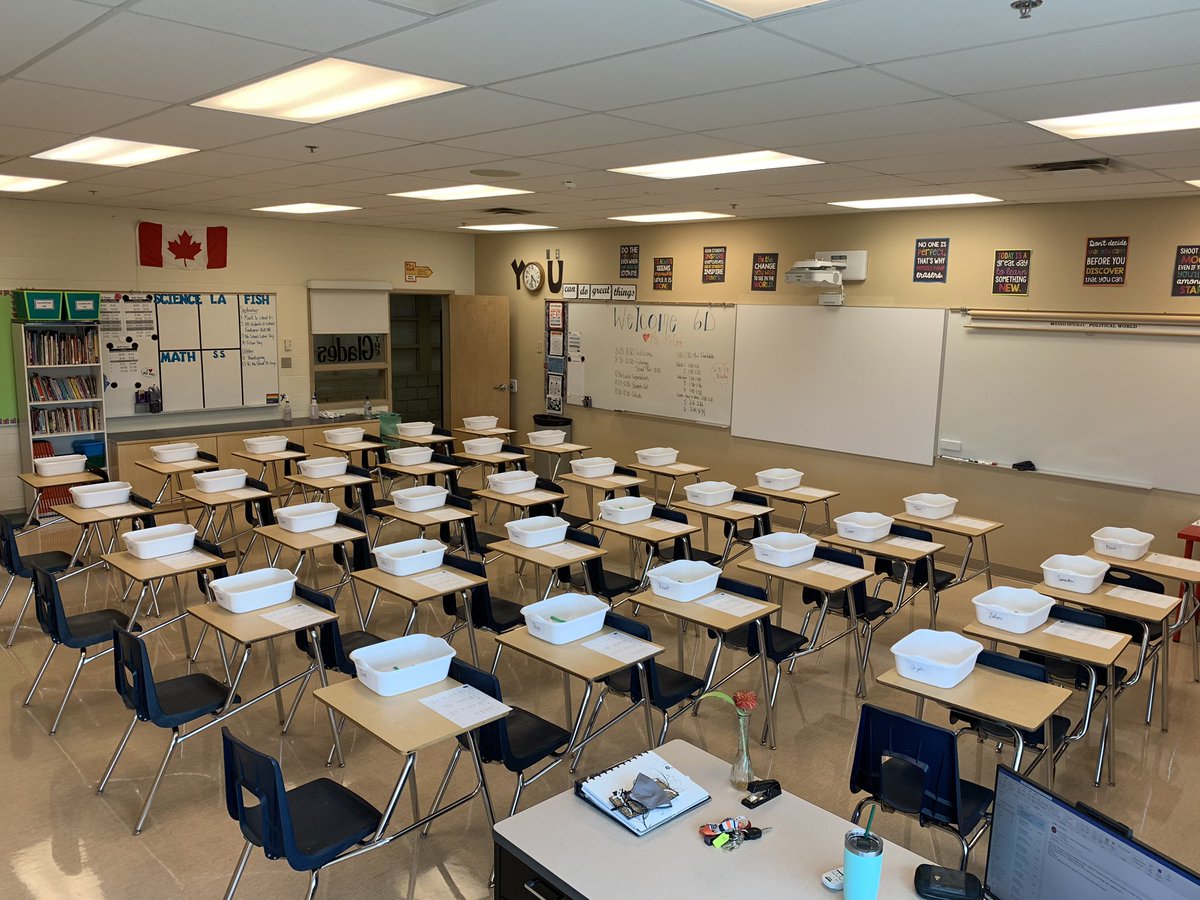 McGoo86's tweet image. 34 grade 6 students tomorrow in my class. We have four more grade 6 classes with the same numbers and one large online group. Scared to think of what happens if online kids return at a pivot point. #abed #MyClassSizeIs #TweetForWhatMatters