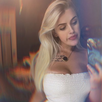 AshleyAcord96's tweet photo. #NewProfilePic https://t.co/vlidI5Hco1