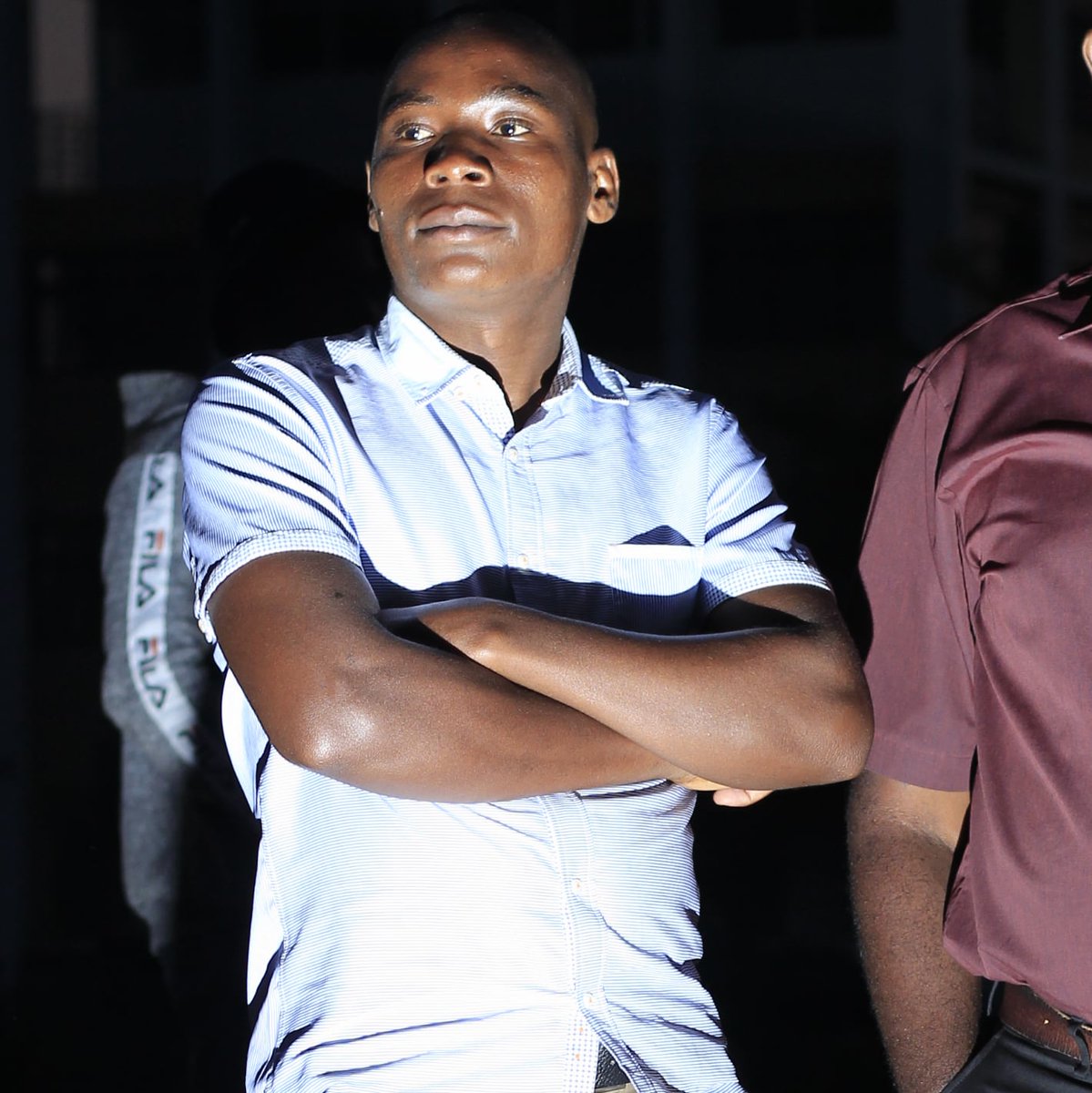 Xpecial_onex's tweet image. Njia bora ya kuwafundisha watoto wako kuhusu kodi ni kwa kula %30 ya ice cream zao ulizowanunulia kabla ya kuwapa. #Mtoto umleavyo ndivyo akuavyo