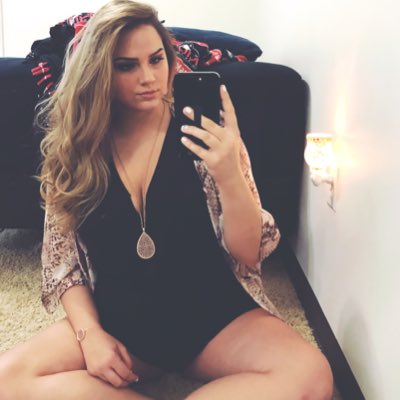 AshleeEmm50's tweet photo. #NewProfilePic https://t.co/m1eSQUfltS