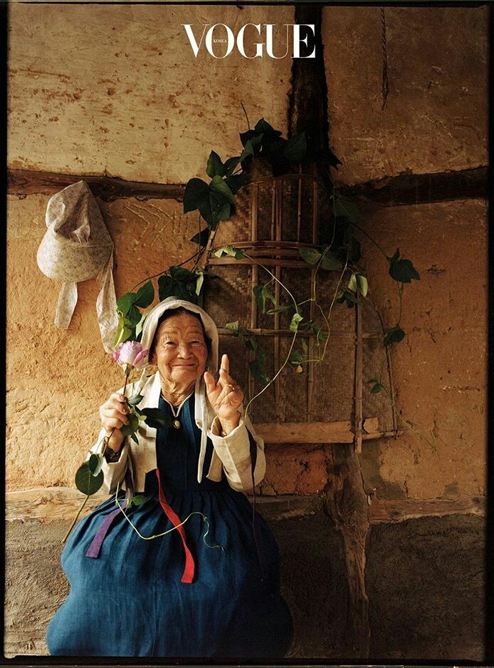 I'm in love with this series "HOPE" by Min Hyunwoo for Vogue Korea 💚