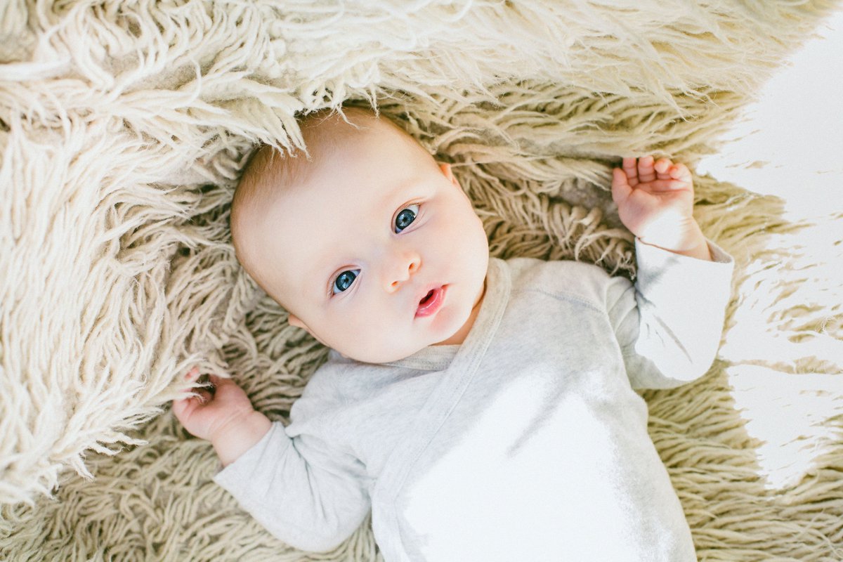 SpringBlueStore's tweet photo. This has to be one of the cutest pictures ever...
(PS: enter our FREE GIVEAWAY here > https://t.co/w2MHUCBH48 )  #pregnant #firstpregnancy #maternity #babyshower #pregnancyannouncement  #11weekspregnant #12weekspregnant https://t.co/BpYiCZM7Mg
