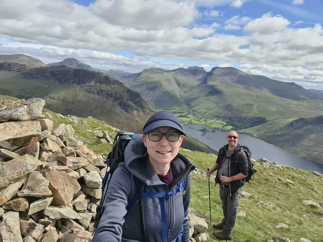 lizzypeas's tweet photo. So wonderful being back in the Lakes this weekend. Got some big decisions to make, and this really helped clear the mind - and bagging 3 more Wainwrights added to the fun #lakedistrict #wasdale #middlefell #seatallan #buckbarrow #outdoorprescription #beatinganxiety #getoutside https://t.co/j1rwEkB5RQ