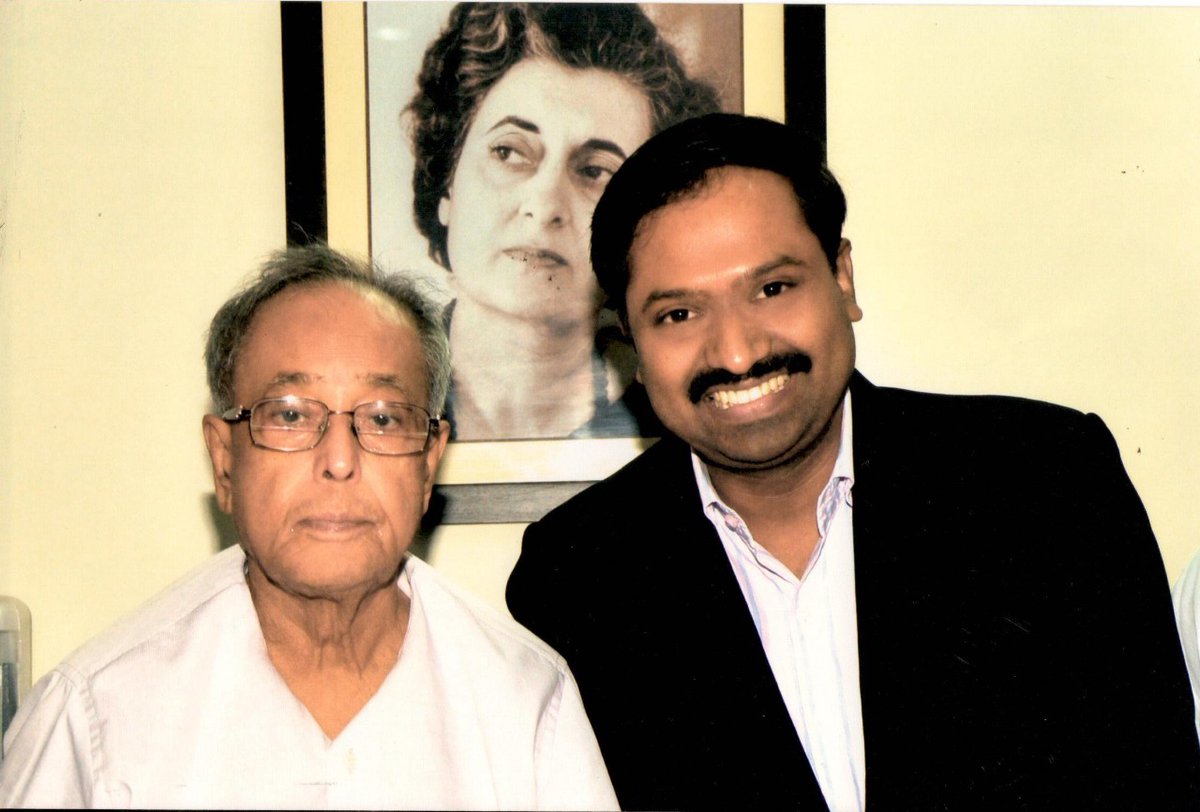 Epitome of #humility, #Statesmanship, beyond boundaries! Perhaps last of the legends in Indian Politics, #India lost a jewel, a ratna. Humanity will miss #pranabmukherjee da.

#omshanti #indiamourns
Pranam to the #inspirationalleader #RIPPranabDa