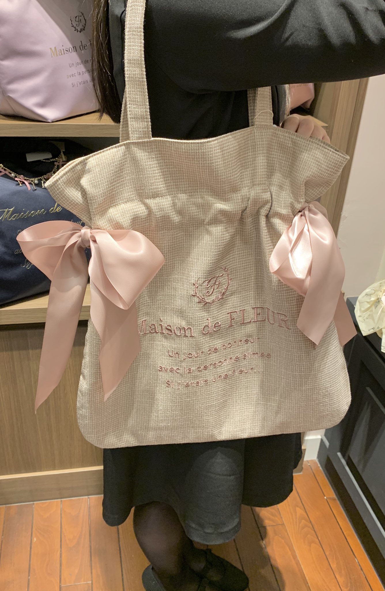 日本代理店正規品 メゾンドフルール 限定ダブルリボントートバッグ チェック ベージュ - 通販 - www.drelciopiresjr.com.br