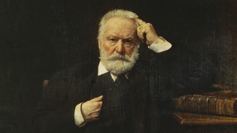 « L'éducation, c'est la famille qui la donne, l'instruction, c'est l'État qui la doit. »
Victor Hugo