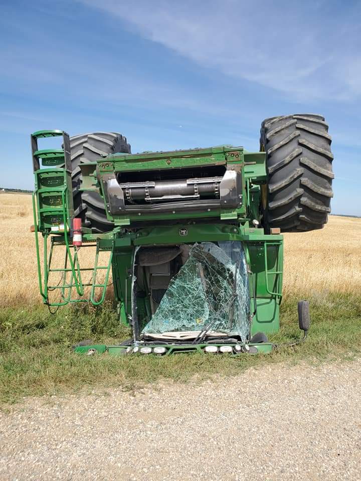 DUI while driving a combine..Lame...
Link to article: 
kfyrtv.com/2020/09/01/man…
 #CantFixStupid #harvest2020