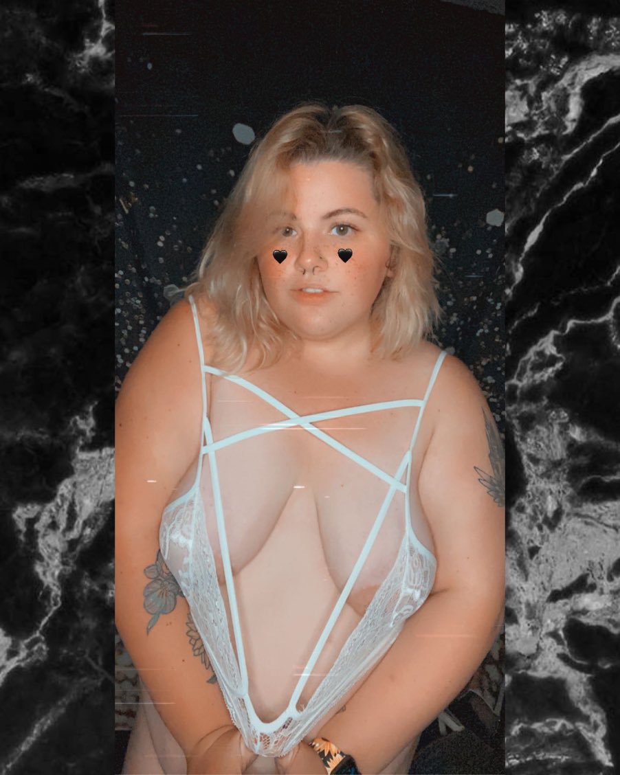 Link in bio. Come see some fun. #onlyfan #camgirlz #camgirlmodel #onlyfangirl #onlyfanzgirls #onlyfanz #onlyfanaccounts #onlyfansnewbie #OnlyFansPromo #onlyfansbabe https://t.co/qyr0yKviUM