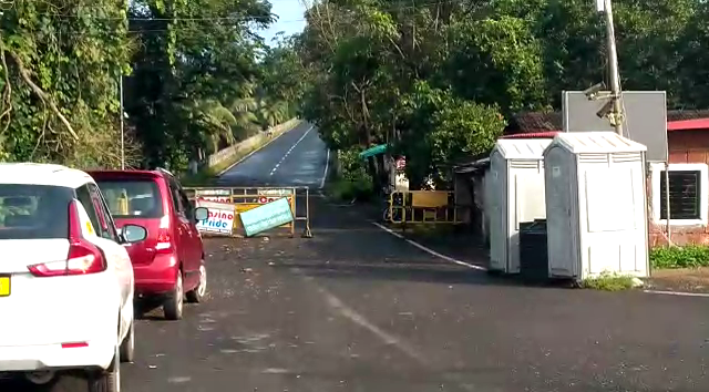 InGoa24x7's tweet photo. #WelcomeToGoa | As #Goa border gates open, #Maharastra still hasn't received orders
WATCH: https://t.co/tSIe1CjJhk https://t.co/e4Z8APl3Is