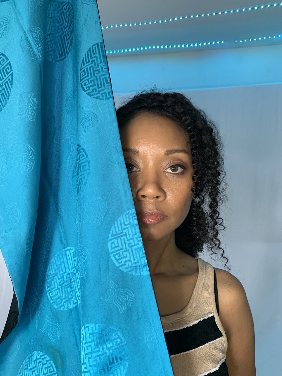 AlizaPearl's tweet photo. Some arty photos as I step into my character... CRASH
#PhoenixDawnCommand #TTRPG https://t.co/12bOVgKB8t