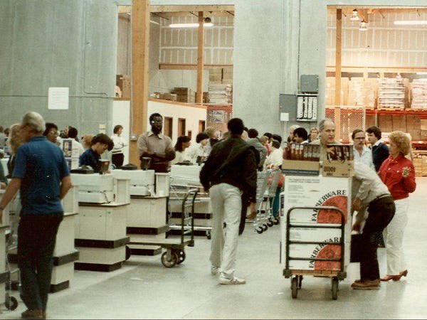 JonErlichman's tweet photo. On this day in 1983: Costco opened https://t.co/agGhqUqIrH