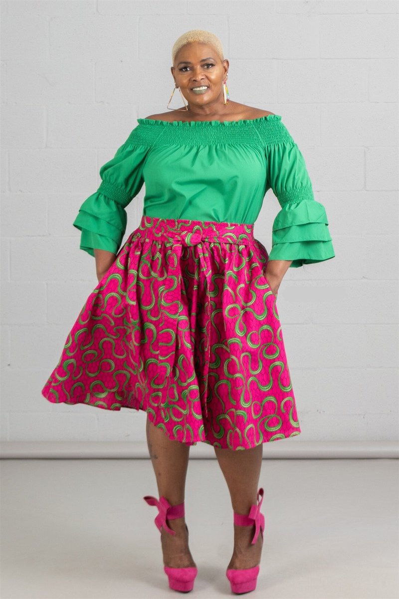 DivasDenFashion's tweet photo. African Print Midi Skirt
https://t.co/Nk2T562PWy
#DivasDenFashion #africanprint #africanprintskirt #africanprintmaxi #pinkmaxi #goldmaxi #africanprint #printmaxi #curvygirlsrock #casualfashion #plussizefashion #boutiquetrends #petitefashion #culturefashion #curvyfashion https://t.co/y64WQywPtr
