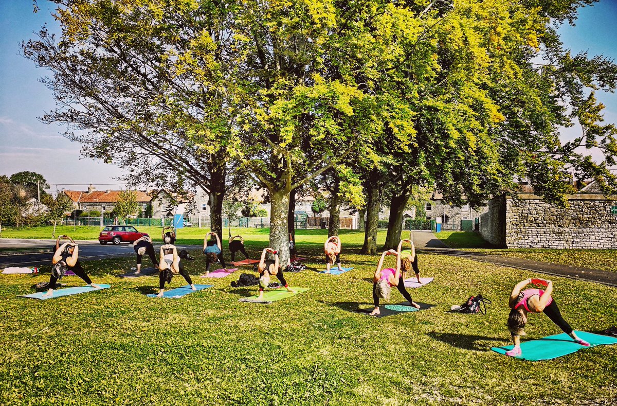 So wonderful to teach fitness yoga outdoors this morning with these lovely ladies  <a href="/Dragonflyleis/">Dragonfly Leisure</a> 

#TuesdayMorning
#exercisemotivation
#groupexercise
#fitnessyoga
#wellbeing
#healthy