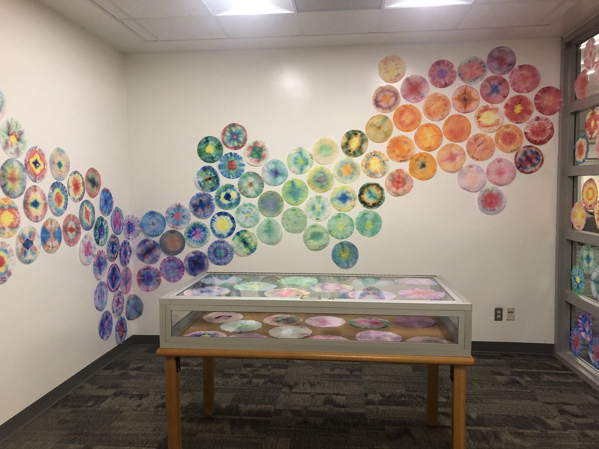 BCE_ART's tweet photo. Happy International Dot Day from BCE’s amazing artists! Thanks to everyone who wore their dots today!                                 @marrbeck @Buffalo_Creek1 @MsJessicaBCE @MrsMejiaBCE @bzsBCEcounselor @CYoung_BCE @teremma40 @ https://t.co/MyK0aN3ot1