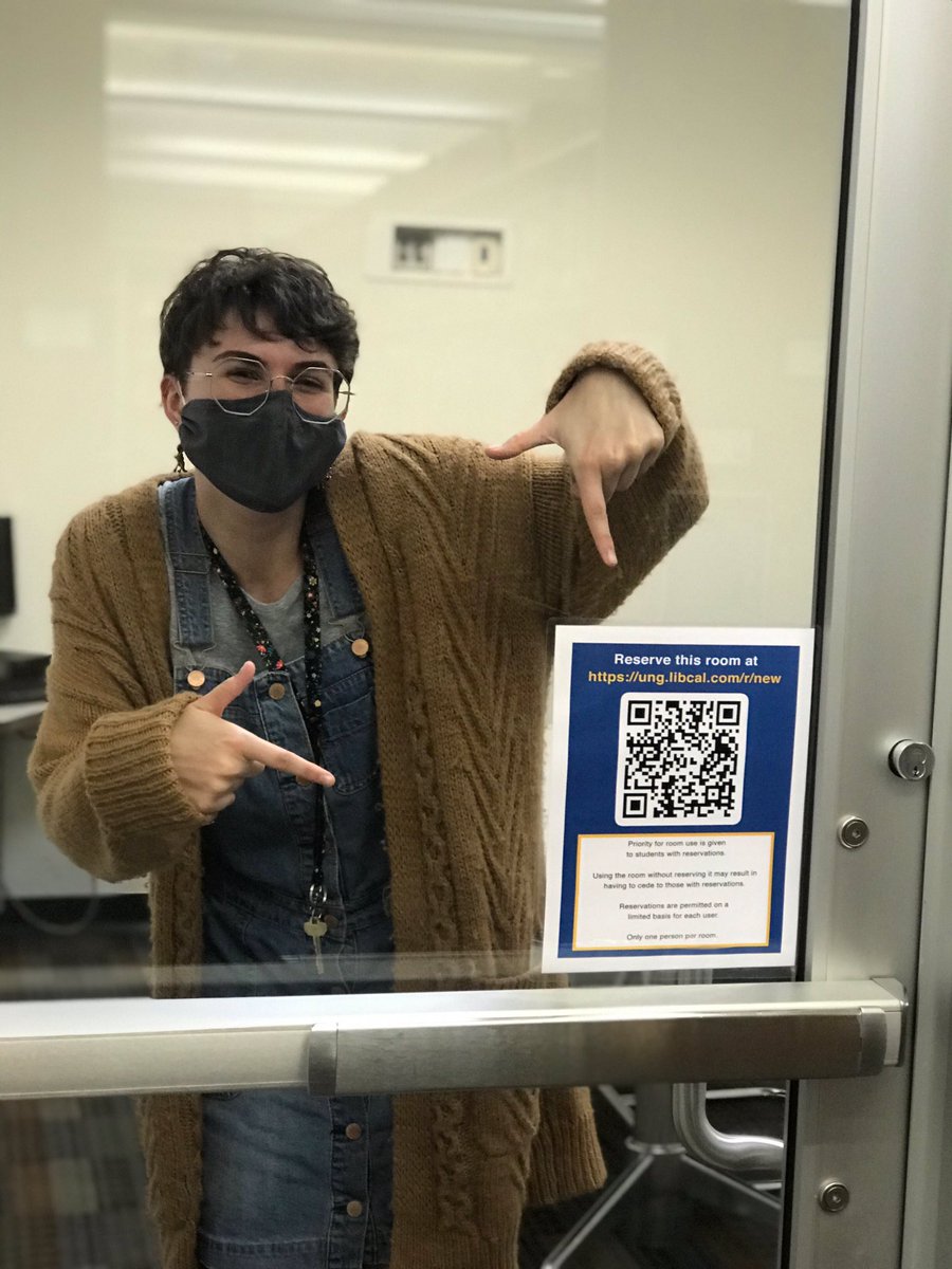UNGlibraries's tweet photo. Study rooms in Dahlonega and Gainesville are back in action! You can reserve a room for up to an hour a day, 4 days a week! To reserve a room go to- https://t.co/0evVKaHq51 or scan the QR code on the sign! (Rooms are for individual use only) https://t.co/Z1FNG5r2YT