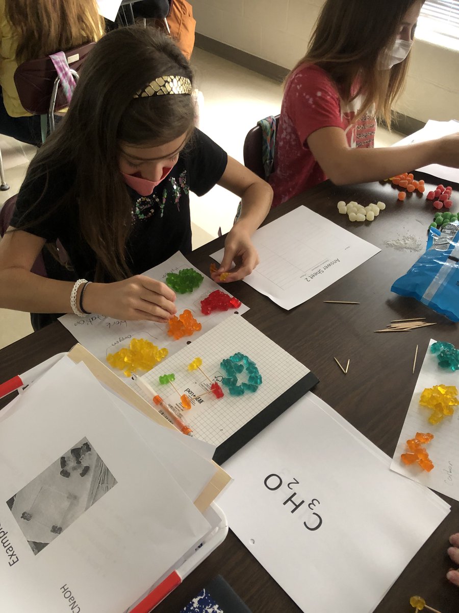 PWE_Splendora's tweet photo. Students in Mrs. Clough's 6th grade Honors Science used gum drops &amp; gummy bears to practice counting atoms in a chemical formula and try their hand at building a molecule. 
#pweallgoodinthewoods #pwerocks #IamaWildcat #wearesplendora @SplendoraISD https://t.co/ePR48EzaAb