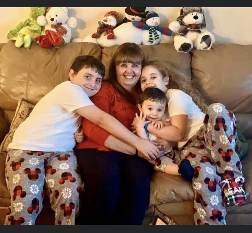 Kristin17C's tweet photo. My Mom officially retired today! She taught #VPK & #Kindergarten for 34 yrs! 20 yrs at @FirstChurchSand & 14 yrs at @1SLPS! #cheersto34years #retirement thatβs over 900 students! Happy Retirement, Mrs. Crosby πΎπ₯On to Grandma and Gpa daycare! #ThankATeacher #Lawnwood #SRE #TOY https://t.co/rczcC7zzq6