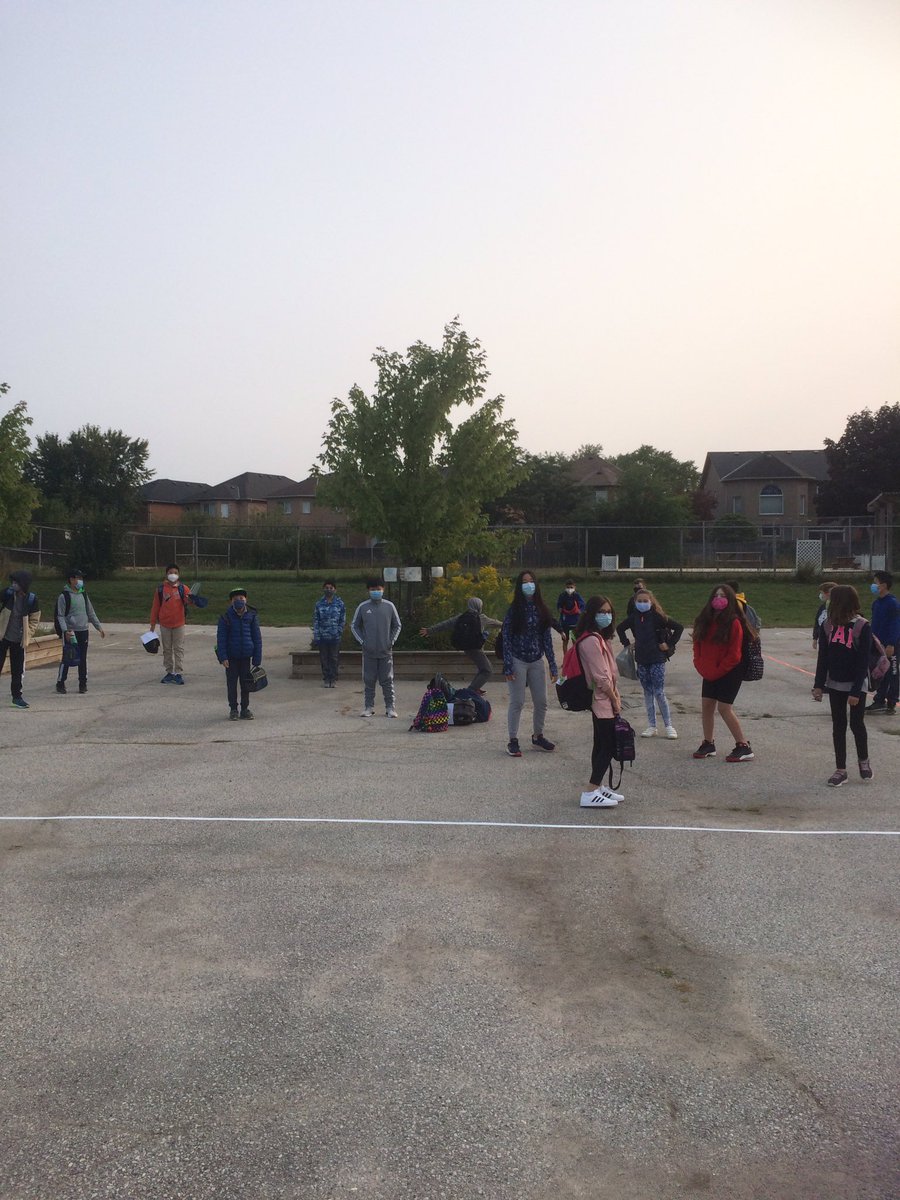 RhondaCohen's tweet photo. Great first day at Bridlewood @TDSB_Bridlewood. It was really nice to reconnect after so many months away. https://t.co/oU0JY3TEX2
