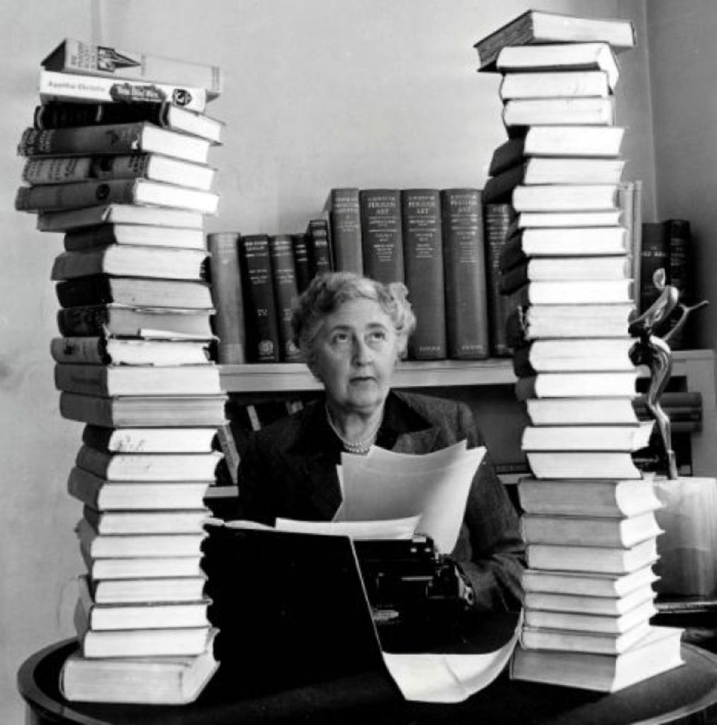 katelordbrown's tweet photo. Happy Birthday, AC #writinghero https://t.co/7wCdntatWk