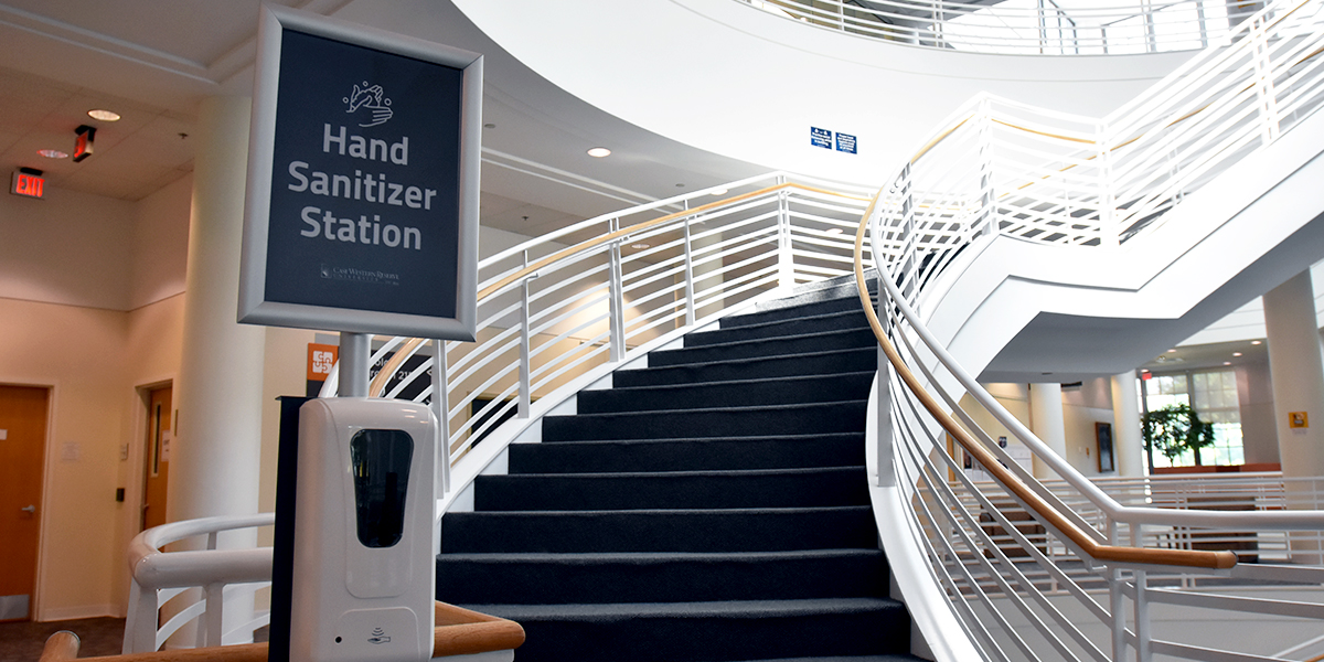 cwru's tweet photo. Take a virtual tour of @kelvinsmithlib via our Instagram story. https://t.co/aQVMMU9htX @CWRUAdmission #TuesdayTour #CWRU https://t.co/opJ3xlxba3