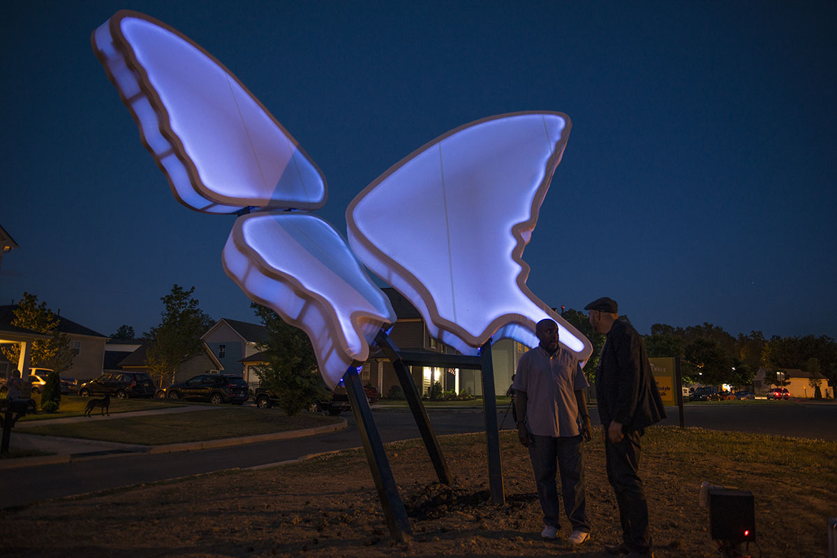 Love Motel for Insects by #BrandonBallengée, #MitchellCenter 2020 Artist in Residence

This project, an ongoing series of public art installations intended to construct situations between humans and arthropods, is coming to Houston in Spring 2021—stay tuned for locations!
