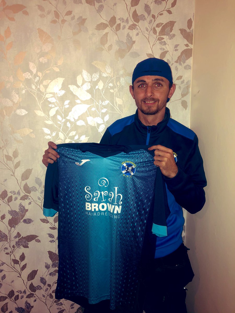MeadowmillAFC's tweet photo. Meadowmill AFC can tonight confirm the signing of CF @JohnBrash4 🤝

The longest transfer saga in history is now over with his ban now overturned he’s raring to go. 

Pace to hurt defenders and a clinical eye for goal he will be a massive addition to our squad👏🏻

#monthemill https://t.co/YpwQKCllGm