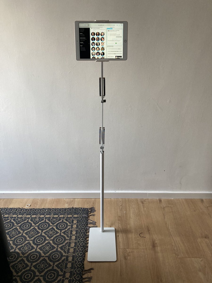 LizzAarynStants's tweet photo. Behond my reader-at-eyeline-anytime machine! AKA bday pressie from the fam which I'm disgistingly happy with. @WeAudition thanks for making the impossible I'm possible! https://t.co/W424x6SSd5