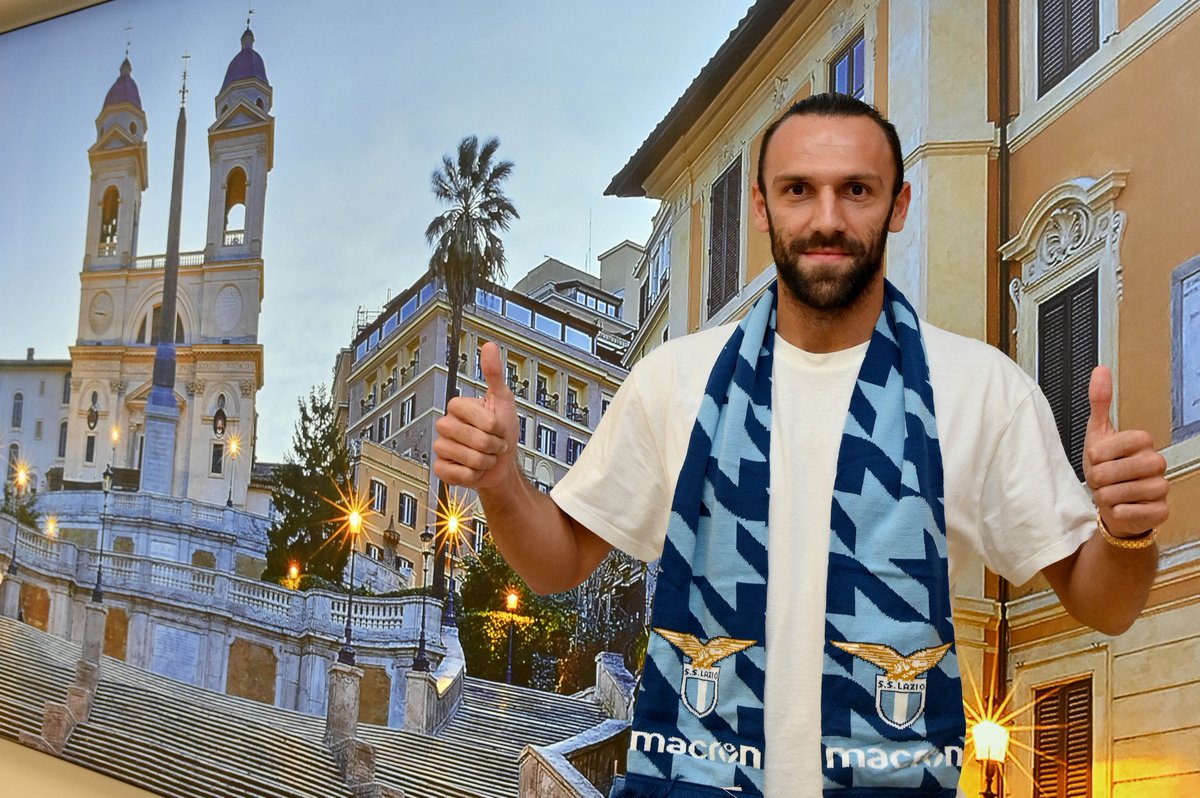 Coming 🔜 to the #UCL 👍
Vedat Muriqi joins Lazio from Fenerbahçe ✍️ https://t.co/FHCa7lQj4u