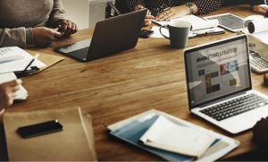 salesreinvented's tweet photo. https://t.co/4bYmJvY2D3 - 5 Steps to Turn Marketing from a Cost Center to a Revenue Generator. A CMO who can’t demonstrate marketing’s impact does not have a seat at the table. Read the 5 steps you need to take to turn marketing into a revenue generator.. #revenuegenerator #sales https://t.co/TEFYxA3KKy