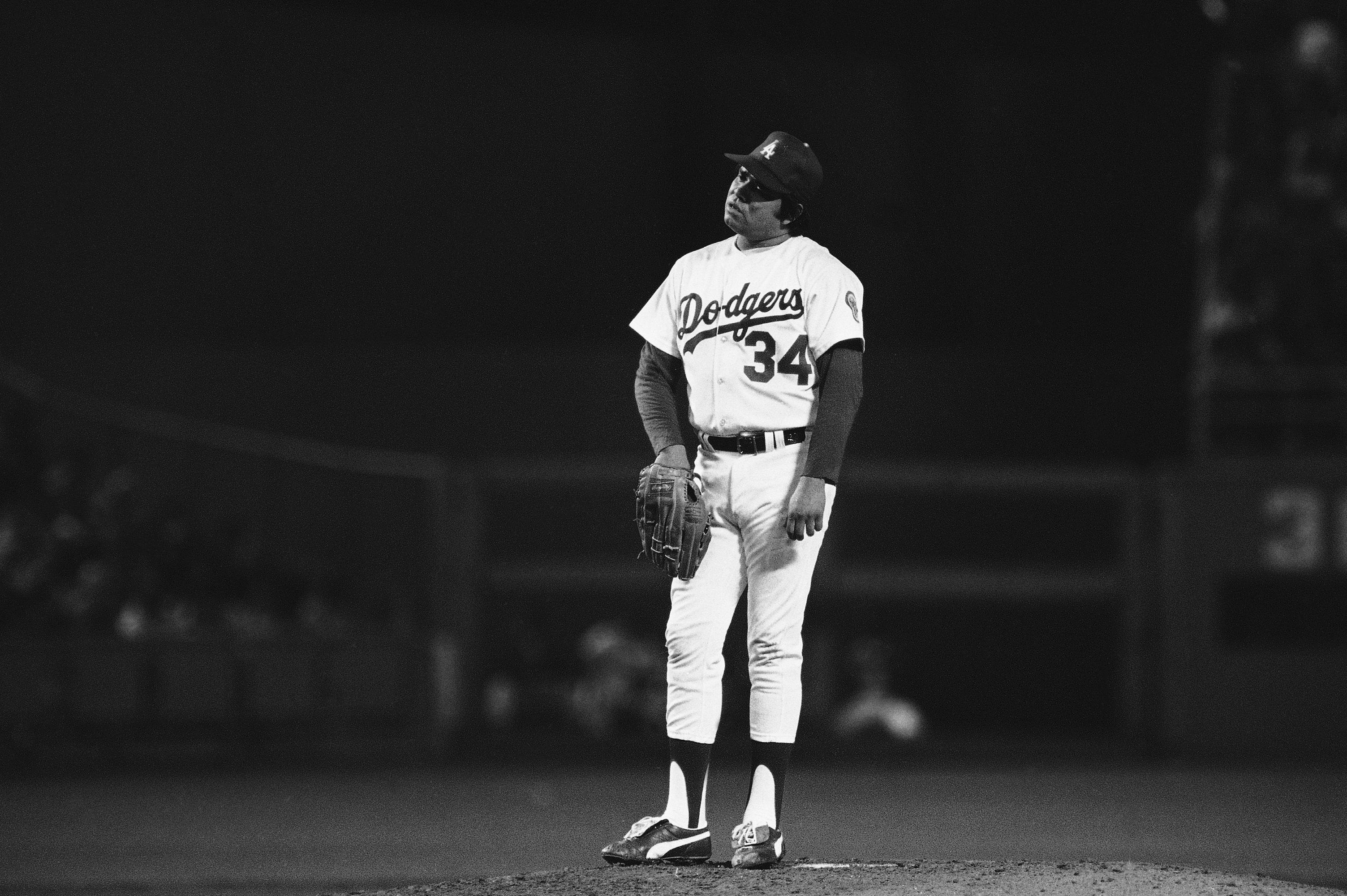 Fernando Valenzuela, de los Dodgers de Los Ángeles, durante un juego de la MLB