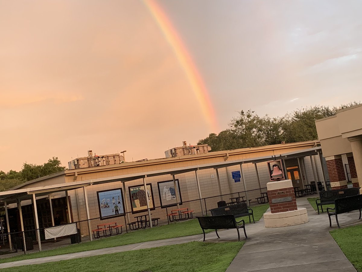 Andrea Pyatt (@1pyatta) on Twitter photo How cool is this? Another Great Day at UHS! #BeTheBestU #WeAreUmatilla #GreatDay <a href="/lakeschools/">Lake County Schools</a> <a href="/thomasgerds/">tgerds3</a> <a href="/1pyatta/">Andrea Pyatt</a> How cool is this? Another Great Day at UHS! #BeTheBestU #WeAreUmatilla #GreatDay <a href="/lakeschools/">Lake County Schools</a> <a href="/thomasgerds/">tgerds3</a> <a href="/1pyatta/">Andrea Pyatt</a>