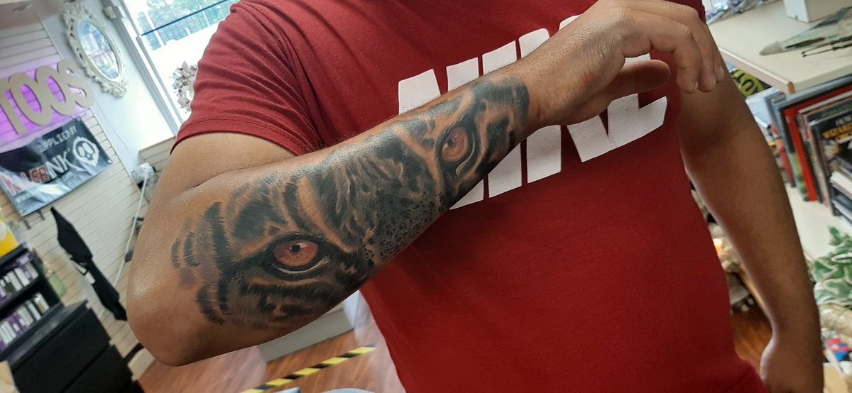 Nat_liburd's tweet photo. Got me some new Ink! #EyeOfTgeTiger https://t.co/RB0KgeDtag