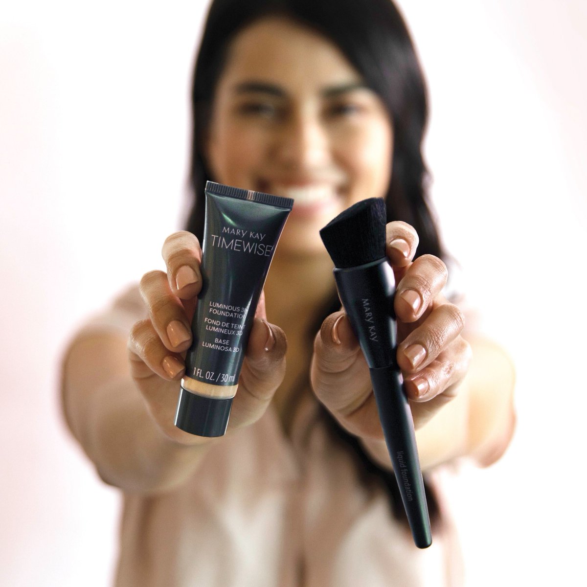 MaryKay's tweet photo. 📣 TimeWise® Luminous 3D Foundation is a @GoodHouseMag beauty award winner! 📣 “...ingredients like softening vitamin E, radiance-enhancing niacinamide and smoothing peptides.” Find out more about the @GoodHouseMag 2020 beauty award winner: https://t.co/gymdQiGnXo https://t.co/voQqKw7ahK