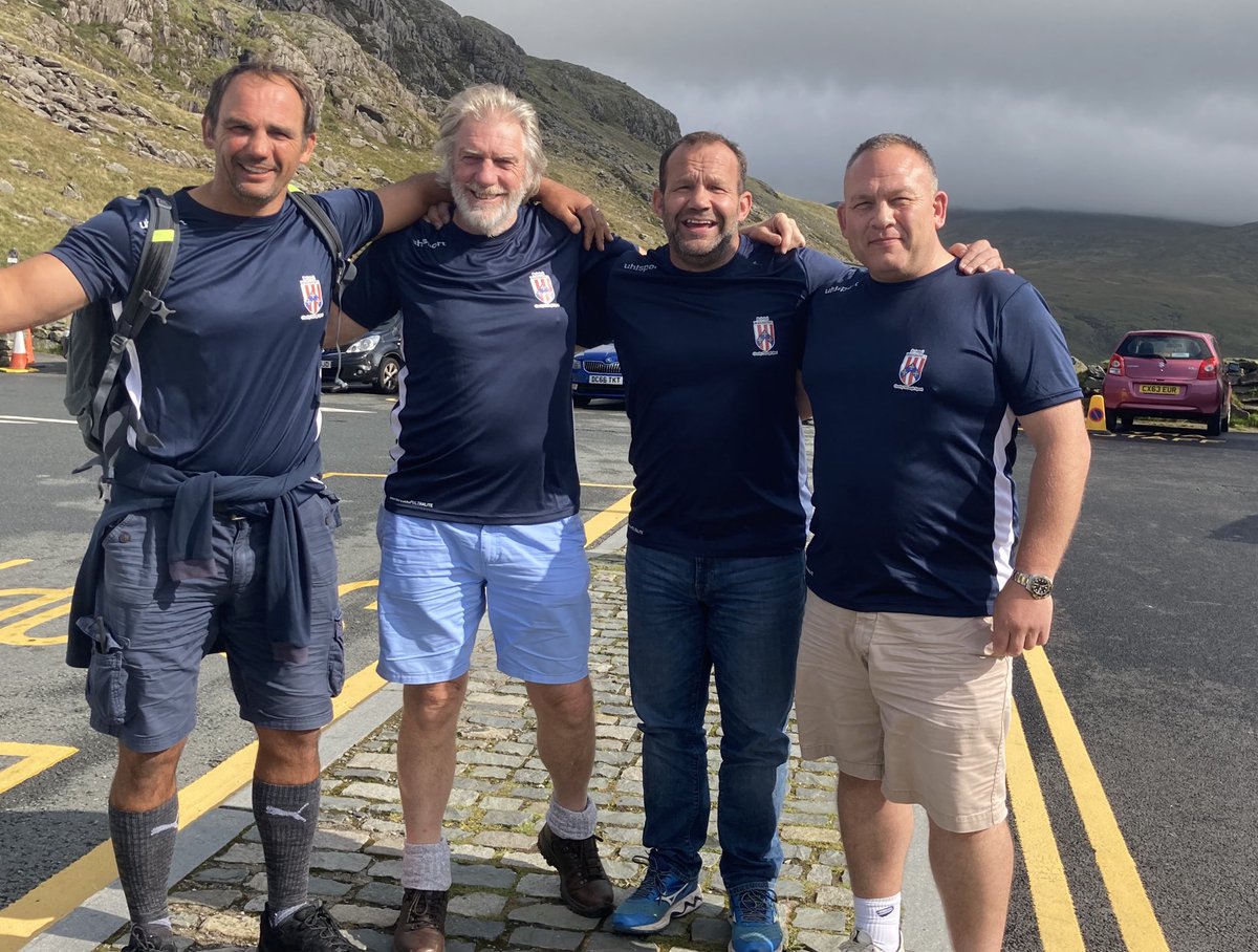 Amazing effort from <a href="/craigshort/">craig short</a> representing <a href="/BrizWanderers/">Bristol Wanderers</a> on the 3 Peaks raising funds for @GympanzeesUK 👊🏼