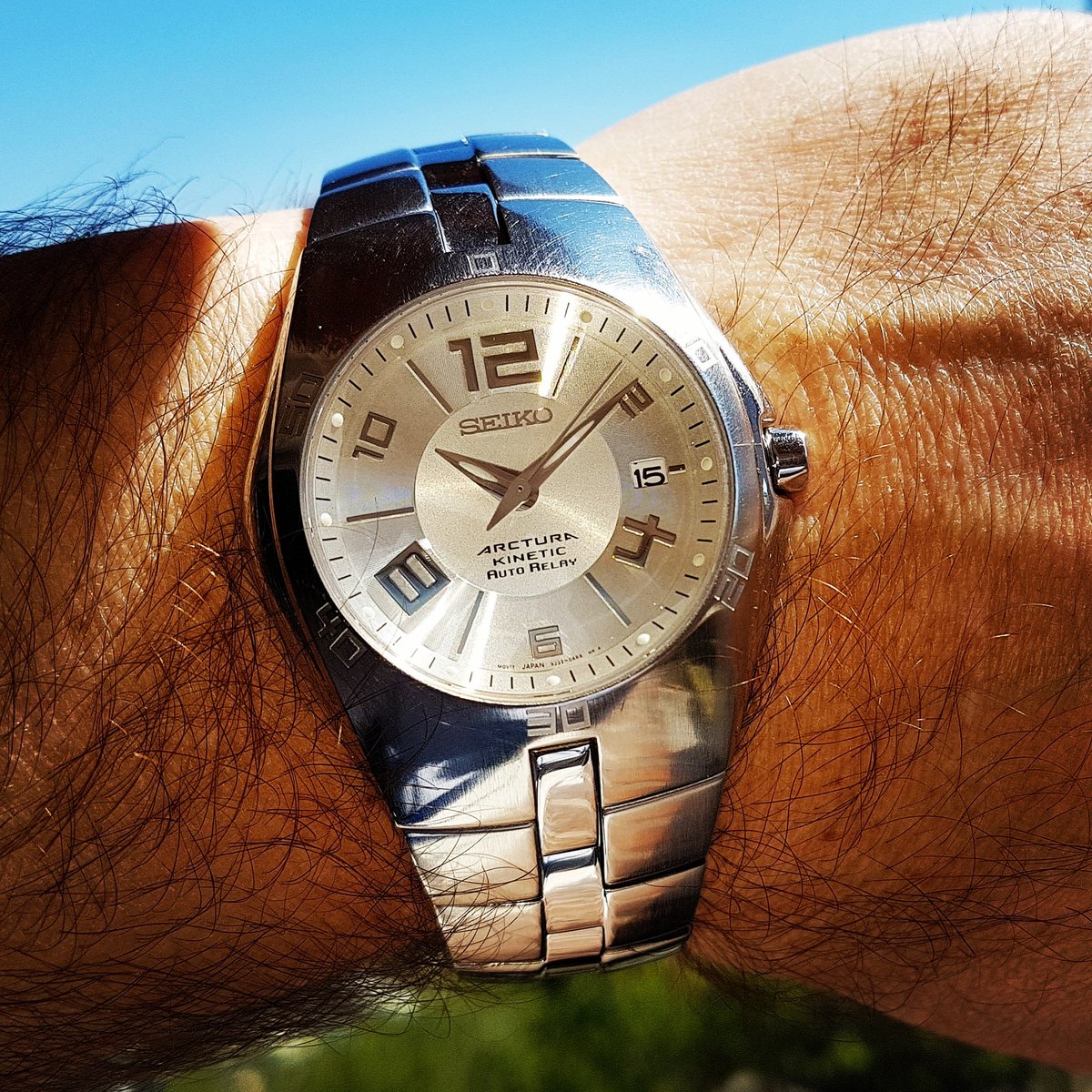 mate_cimarron's tweet photo. #Seiko #SeikoKinetic #Kinetic #Quartz #Cuarzo #SeikoWatch #Arctura SNG041P #orologi #Montres #Watch #watches #timepieces #timepiece #reloj #relojes #Time ► https://t.co/bDTKghPWYx
