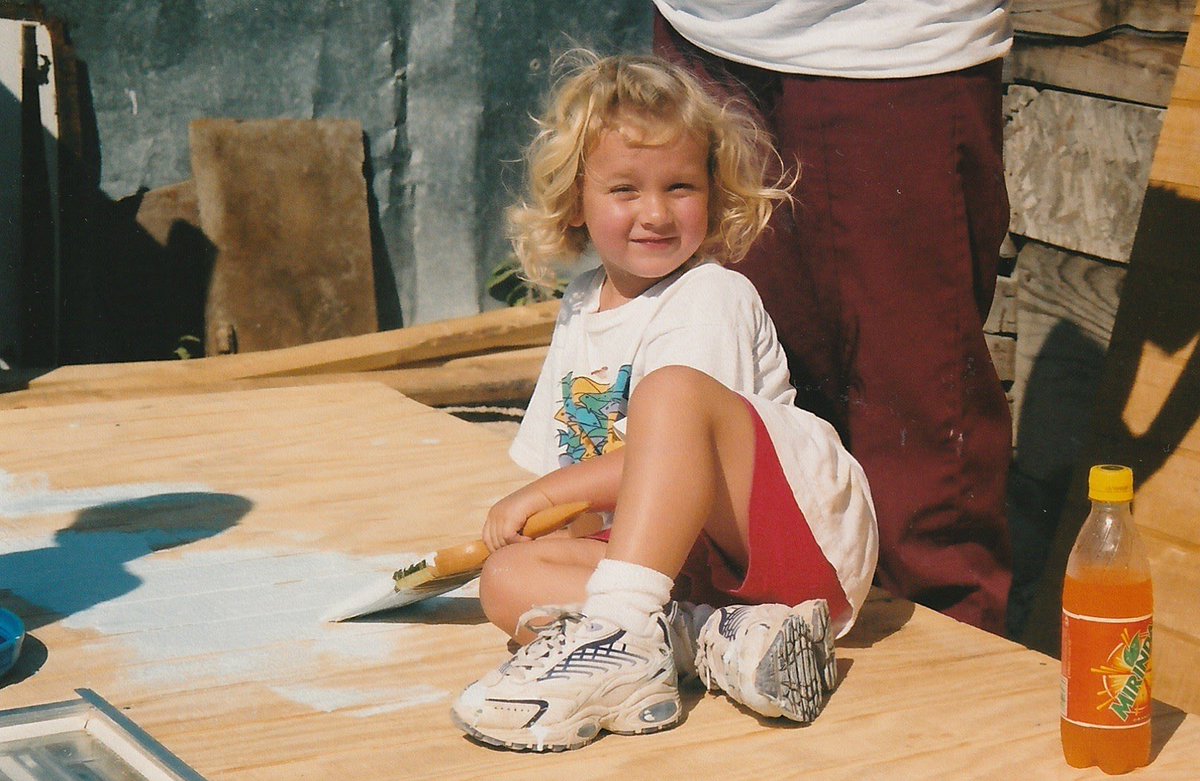 maepughweber's tweet photo. i couldn’t be told a damn thing at the age of 3 - and this outfit? immaculate https://t.co/1TMXHTPZe9