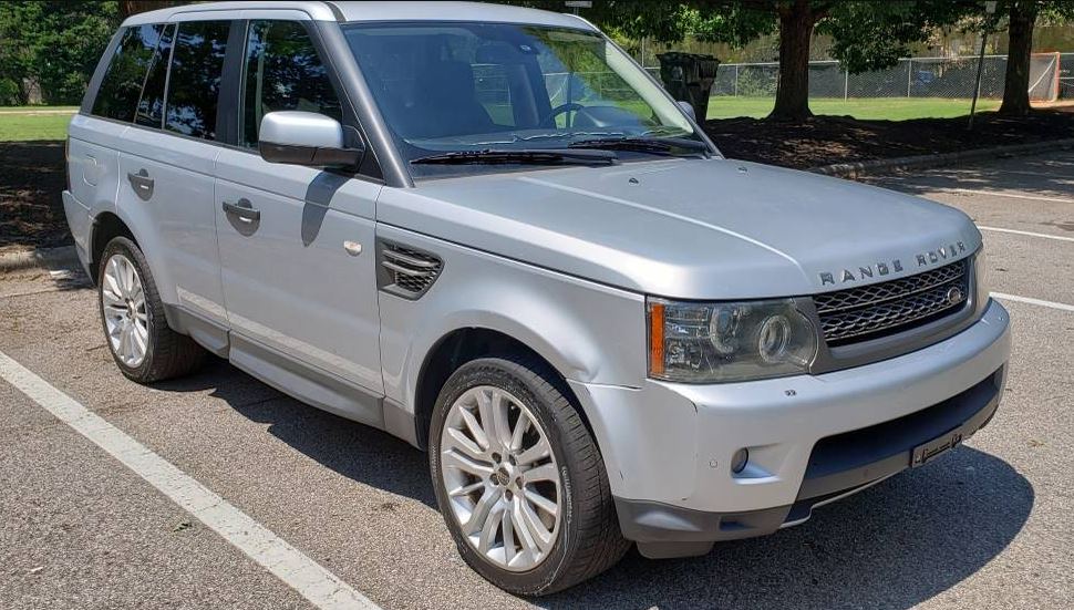 thatreporter's tweet photo. Andy Banks, a friend of ours in #NC, has been missing for almost 72 hours now.
Here's what we know➡️
Last seen 9/12 #RaleighNC: met 2 men to sell car
This wk #Danville #VA: Banks' car found abandoned.
Justin Fernando Merritt arrested.
Call 911 if you have any leads #FindAndy https://t.co/Yr18bI81fq