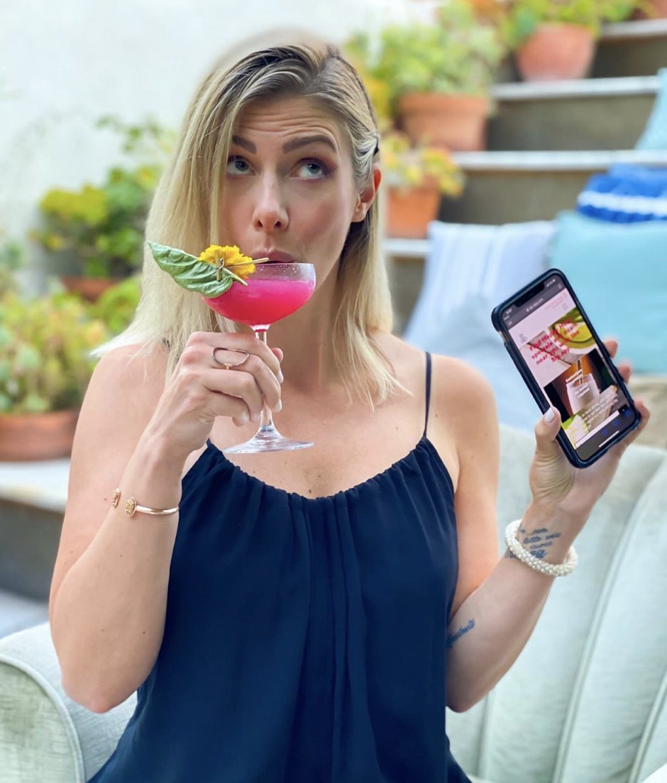 SipScience's tweet photo. REPOST from @EatTravelRock⁣
—————————⁣
Hey Cocktail and drink lovers 🍹- I’m about to rock your world! Especially during the pandemic- people want to go contactless AND save money. The @favoritesip app by @sipscience lets you do BOTH.

https://t.co/hbrZOSB7u0 https://t.co/7esZgpVAZ6