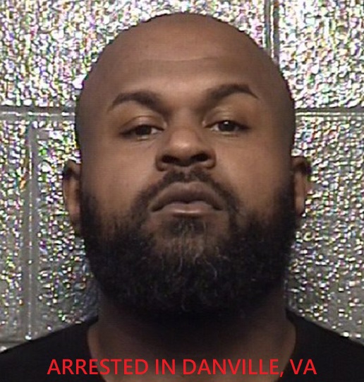 thatreporter's tweet photo. Andy Banks, a friend of ours in #NC, has been missing for almost 72 hours now.
Here's what we know➡️
Last seen 9/12 #RaleighNC: met 2 men to sell car
This wk #Danville #VA: Banks' car found abandoned.
Justin Fernando Merritt arrested.
Call 911 if you have any leads #FindAndy https://t.co/Yr18bI81fq