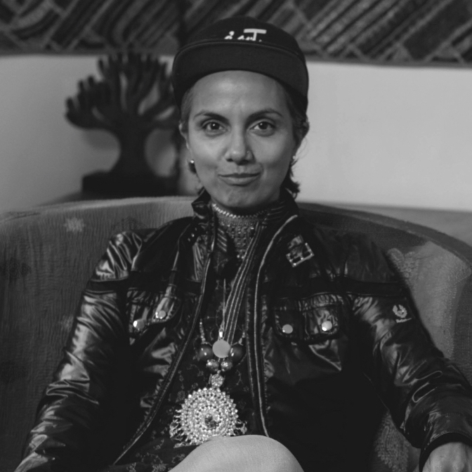 TIFF_TheMarket's tweet photo. 🎥 Talent Accelerator participant, @AsiaYoungman is an award-winning filmmaker from Vancouver, Canada
🎥 Fawzia Mirza (@thefawz) is a Queer Muslim Pakistani writer, actor, and director
🎥 Irene Moray is a photographer and filmmaker from Barcelona

#TIFF20 https://t.co/5jMl64NnmF