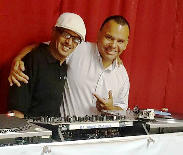Djvinilosalsa's tweet photo. En lo particular en especial HOY en el dia de tu "Cumpleaños" querido y apreciado amigo que desde 1981, mantenemos una amista,un abrazo y espero que la pases bien lastimosamente por todo esto no podemos verte en el guaguancó,pero estamos contigo,felicidades.
Dj.Jaime Guanipa https://t.co/qrK7KVuTHv