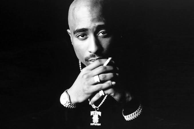 HipHop Tuesday on your stereo >> story za HipHop kibao both Mtaani na Majuu, tukipiga Tupac Tribute from 11p to Midnight (24 years now since atuwache) #HipHopRepublik na @Curtiswakijeey Share your Music here: hiphoprepublik@ghettoradio.co.ke