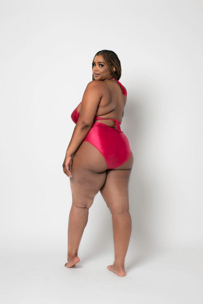 sheflawless__'s tweet photo. Plus Size Coming Soon ✨9.18.2020
Model - @keytoanewera 
Photographer - @4htx_ https://t.co/78A5YX6xvF