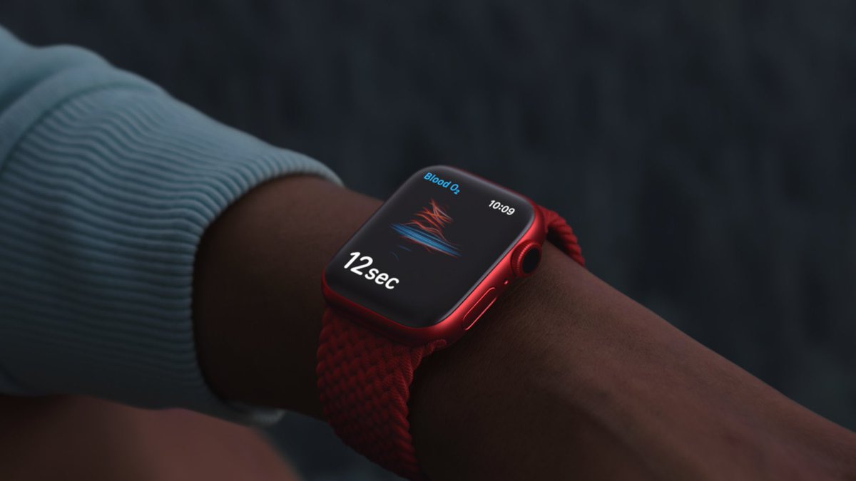 Takotak's tweet photo. That was unexpected. Totalement need la version red product #AppleEvent https://t.co/PN5SbV1sG5