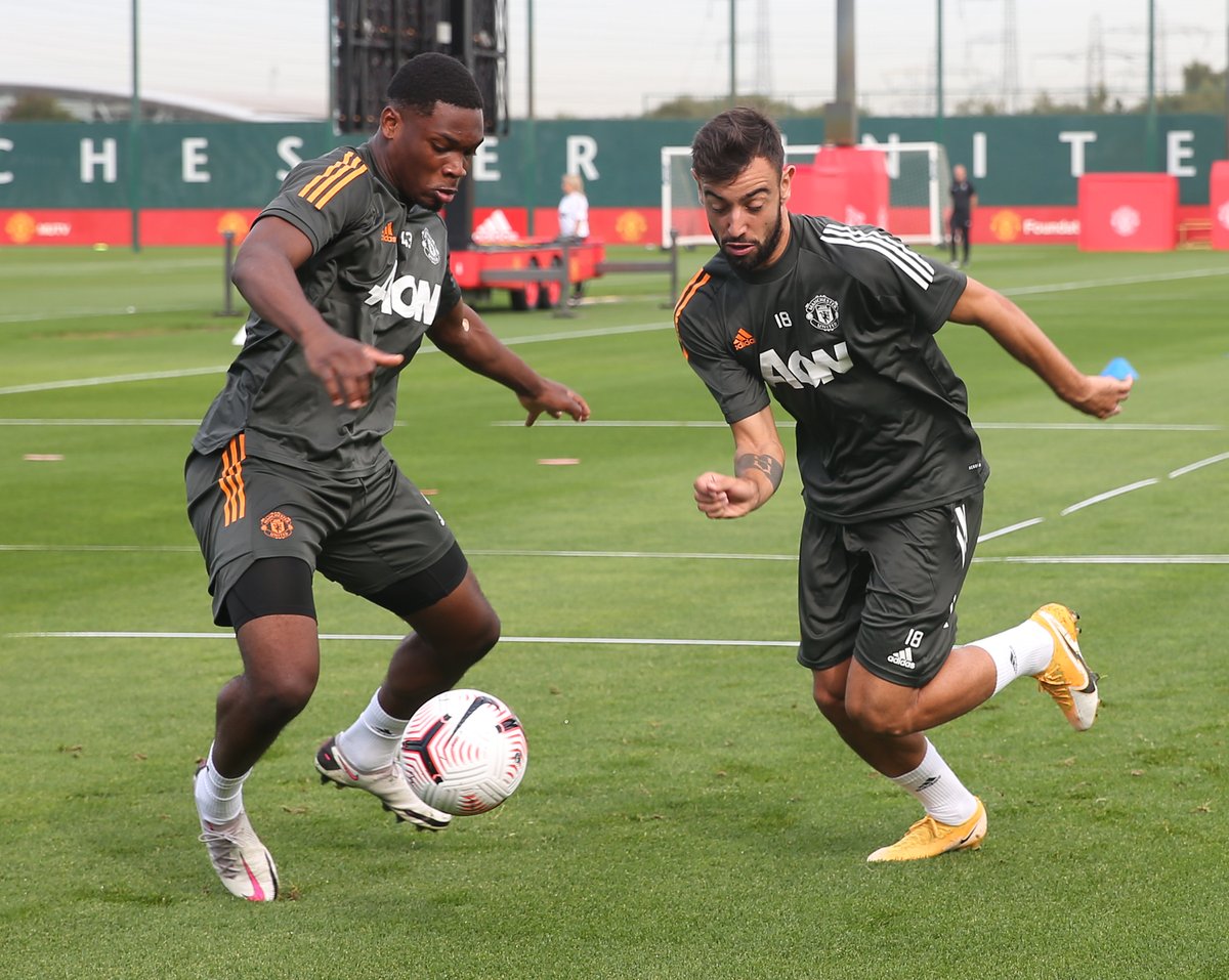ManUtd's tweet photo. Work mode: 𝙖𝙘𝙩𝙞𝙫𝙖𝙩𝙚𝙙 💪

#MUFC https://t.co/KcuPhZ4bF6