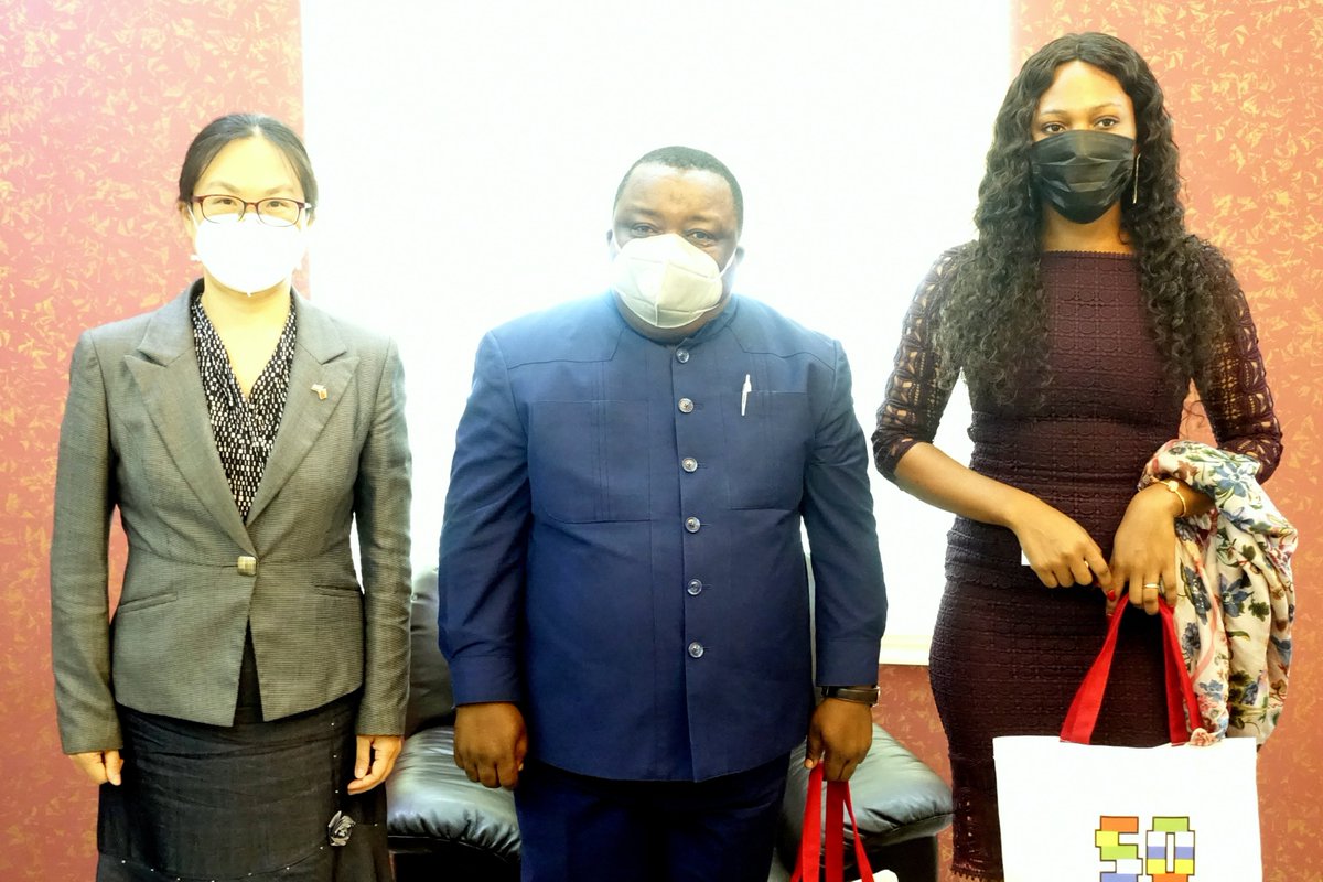 Embajada de China Malabo tweet media