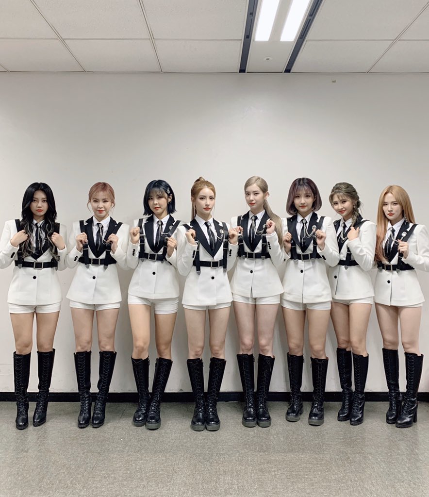 httpmajors's tweet photo. I miss them so much #1YearWithANS 🥺
#ANS #Angelnsoul #에이엔에스 #리나 #Lina #로연 #Royeon #제이 #J #달린 #Dalyn #라온 #Raon #비안 #Bian #담이 #Dami #해나 #Haena #We_Luv_ANS #ThankYou_ANS https://t.co/idOJfcwf07