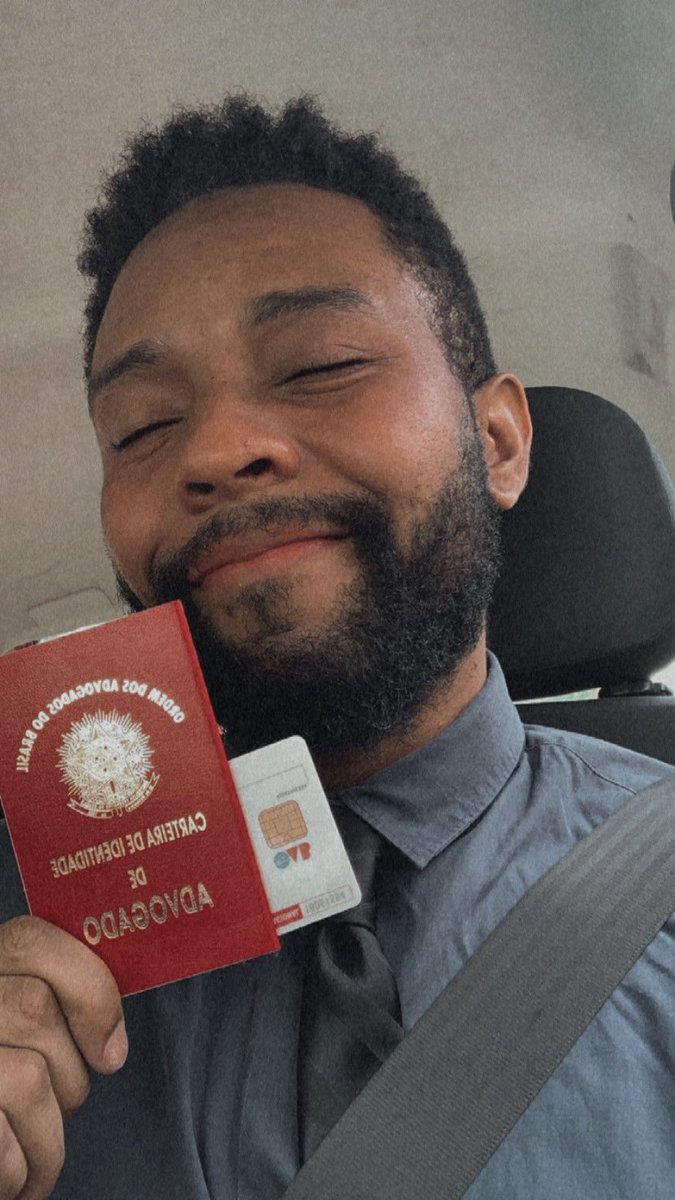 tequilaroitman's tweet photo. Um homem adulto, um homem profissional!! 👔💼
#advogado #oababy https://t.co/IFLUUzcRjk