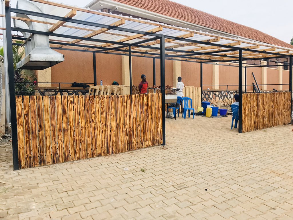 CreationsKente's tweet photo. “KINGS OF PERGOLAS”
#pergola #architecture #contrustion #design #kampala #kentecreations https://t.co/8p3myvpdPF